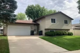 619 Chalet Dr NW, Rochester, MN 55901 - Photo 1