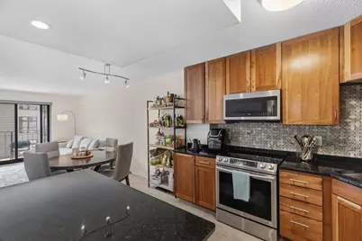 401 S 1st Street #318, Minneapolis, MN 55401 - Photo 6