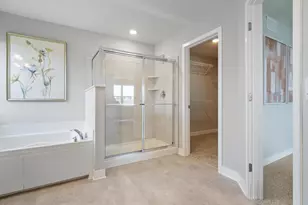 2072 Kestrel Dr, Shakopee, MN 55379 - Photo 2