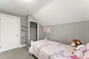 303 Cesar Chavez St, Saint Paul, MN 55107 - Photo 26
