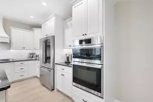 21390 France Blvd, Lakeville, MN 55044 - Photo 48