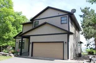 30906 N Lakeview Dr, Pequot Lakes, MN 56472 - Photo 1