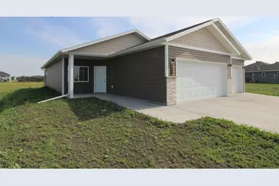 1600 5th Avenue NE, Dilworth, MN 56529 - Photo 1