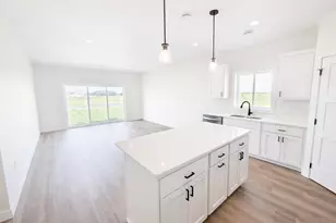 1600 5th Ave NE, Dilworth, MN 56529 - Photo 6