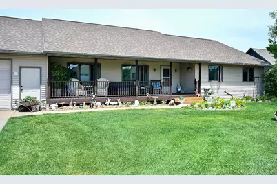 1429 Ridgewood Drive, Winona, MN 55987 - Photo 2