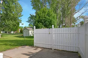 655 6th St NW, Richmond, MN 56368 - Photo 6
