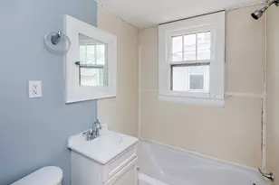 912 Fremont Ave, Saint Paul, MN 55106 - Photo 24