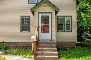 912 Fremont Ave, Saint Paul, MN 55106 - Photo 4