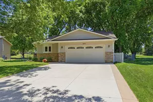 876 Curry Trail, Eagan, MN 55123 - Photo 2