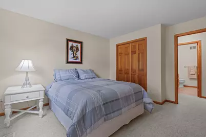 1711 Little Crow Drive, South Saint Paul, MN 55075 - Photo 36