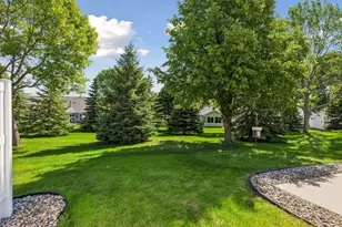 6503 Brook Ln, Savage, MN 55378 - Photo 24