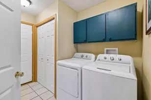 6503 Brook Ln, Savage, MN 55378 - Photo 14