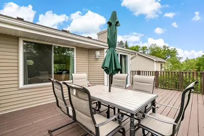 1896 Adele Street, Maplewood, MN 55109 - Photo 20