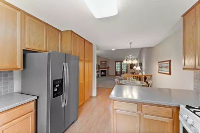 2618 Rosetown Court, Roseville, MN 55113 - Photo 12