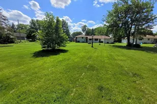 3511 Roosevelt St NE, Saint Anthony, MN 55418 - Photo 2