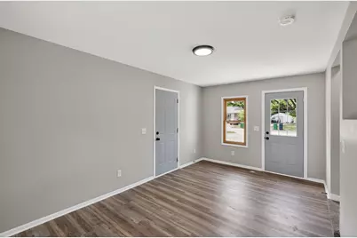 6018 Camden Avenue N, Brooklyn Center, MN 55430 - Photo 14