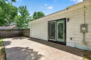 6018 Camden Ave N, Brooklyn Center, MN 55430 - Photo 32