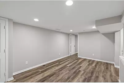 6018 Camden Avenue N, Brooklyn Center, MN 55430 - Photo 22