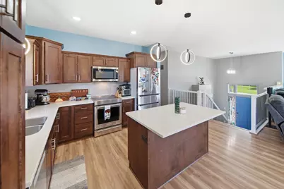 1505 14th Avenue NE, Kasson, MN 55944 - Photo 4