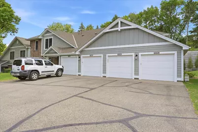 6869 Langford Drive, Edina, MN 55436 - Photo 2