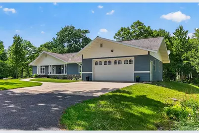 729 220th Street, Osceola, WI 54020 - Photo 2