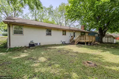 8324 62nd Avenue N, Brooklyn Park, MN 55428 - Photo 6