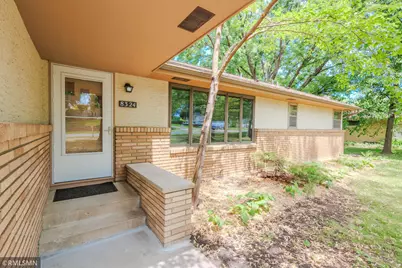 8324 62nd Avenue N, Brooklyn Park, MN 55428 - Photo 4