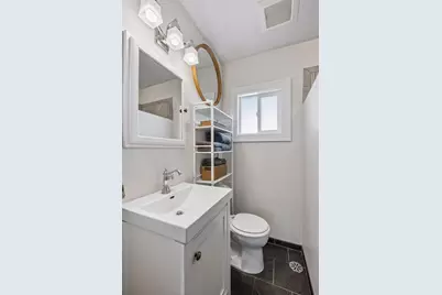 358 Cretin Avenue S, Saint Paul, MN 55105 - Photo 10