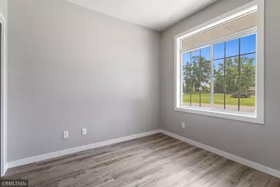 406 Kottke Court SE, Hutchinson, MN 55350 - Photo 8