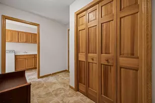 710 Olive Ln N, Plymouth, MN 55447 - Photo 24