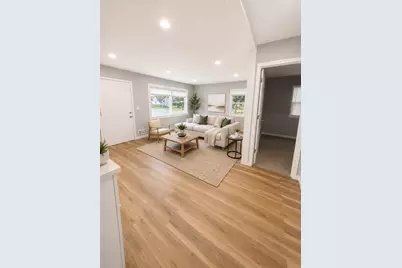 575 Nebraska Avenue E, Saint Paul, MN 55130 - Photo 12