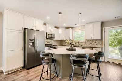 13933 Lupine Trail NE, Prior Lake, MN 55372 - Photo 4