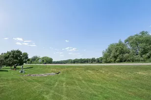 660 Riverview Dr, Monticello, MN 55362 - Photo 6