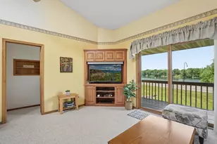 660 Riverview Dr, Monticello, MN 55362 - Photo 8