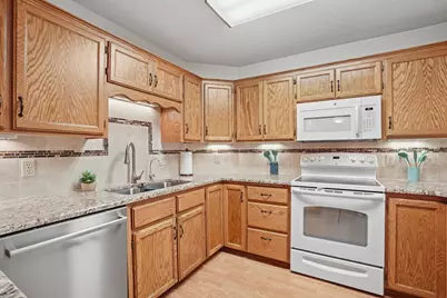 660 Riverview Drive #550, Monticello, MN 55362 - Photo 16