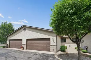 660 Riverview Dr, Monticello, MN 55362 - Photo 2