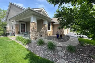 4711 Walnut Grove Ln N, Plymouth, MN 55446 - Photo 1