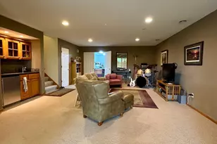 4711 Walnut Grove Ln N, Plymouth, MN 55446 - Photo 32
