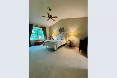 4711 Walnut Grove Lane N, Plymouth, MN 55446 - Photo 20
