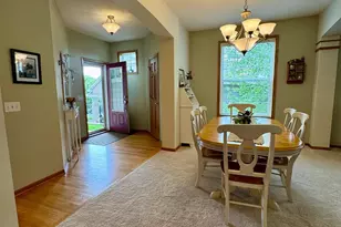 4711 Walnut Grove Ln N, Plymouth, MN 55446 - Photo 12