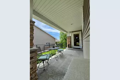 4711 Walnut Grove Lane N, Plymouth, MN 55446 - Photo 42