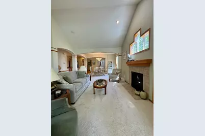 4711 Walnut Grove Lane N, Plymouth, MN 55446 - Photo 6