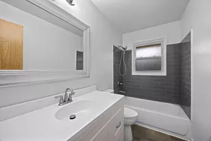 6188 15th St N, Oakdale, MN 55128 - Photo 12