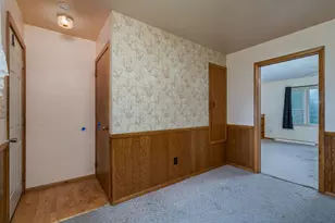 395 W Minnesota St, Le Center, MN 56057 - Photo 10