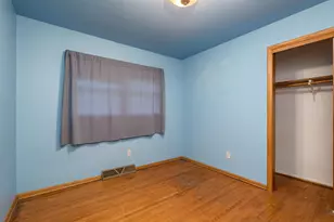 395 W Minnesota St, Le Center, MN 56057 - Photo 20