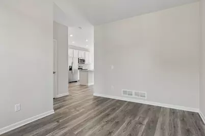 2193 Gateway Curve, North Saint Paul, MN 55109 - Photo 14