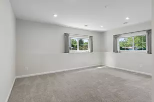 2193 Gateway Curv, North Saint Paul, MN 55109 - Photo 28