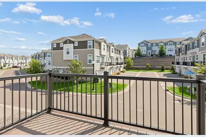 2193 Gateway Curve, North Saint Paul, MN 55109 - Photo 30