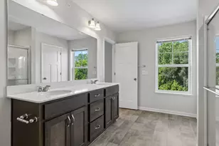 2193 Gateway Curv, North Saint Paul, MN 55109 - Photo 18