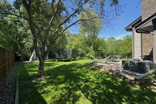 5551 Brickstone Ct, Shoreview, MN 55126 - Photo 36